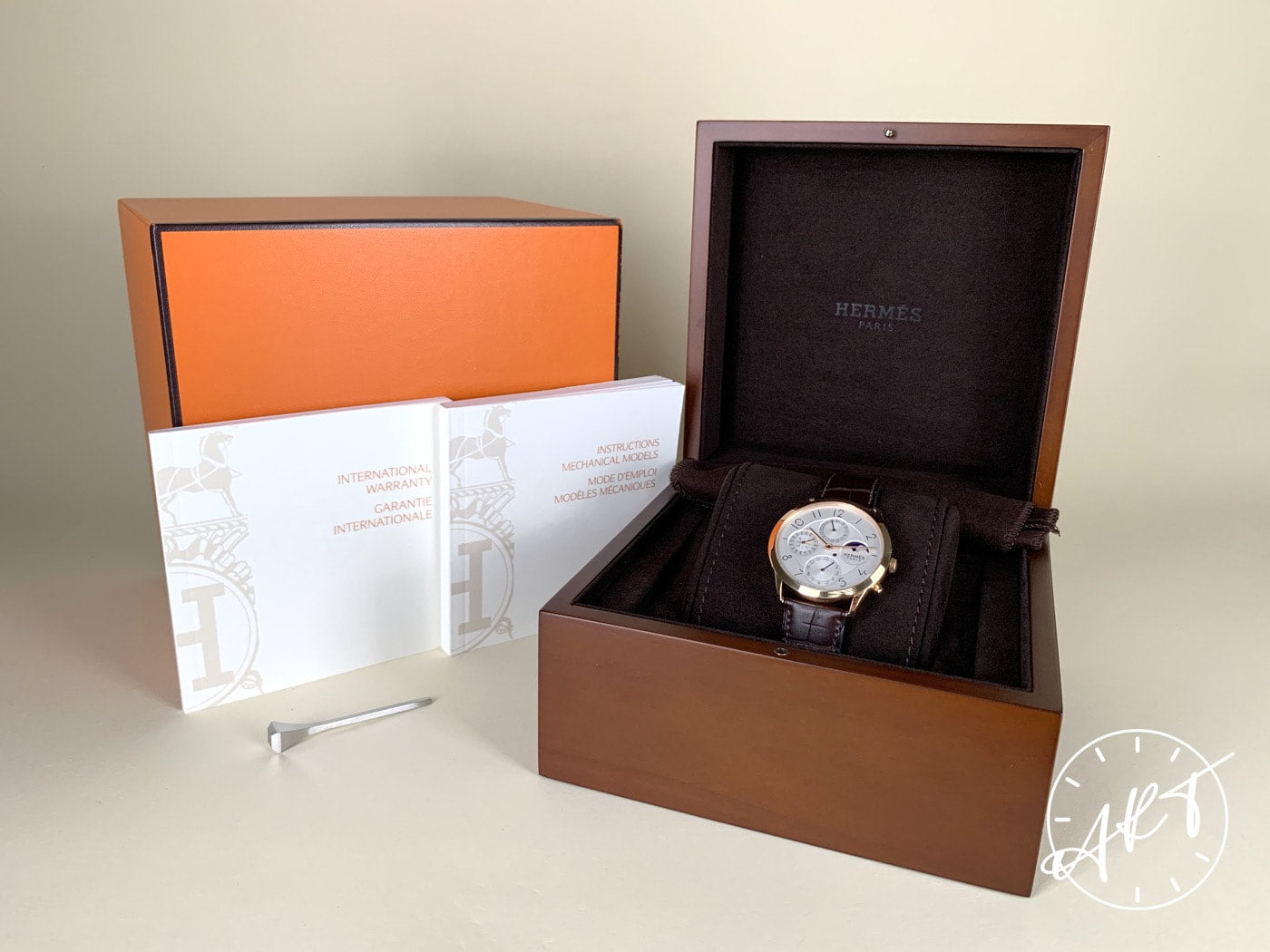 Hermès Slim D'Hermès Perpetual Calendar GMT White Dial 18K RG Watch BP