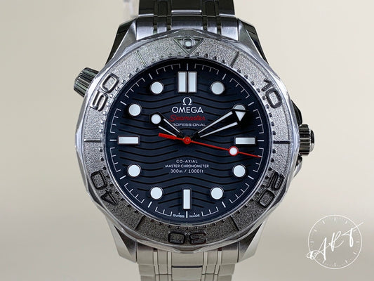 Omega Seamaster Diver 300M Gray Dial SS Auto Nekton Edition Watch w/ B&P