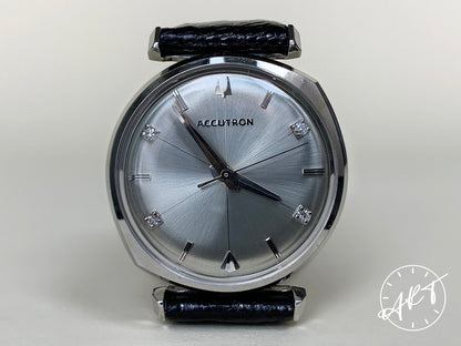 Vintage 1961 Accutron Silver Dial 14K White Gold Asymmetric Tuning Fork Watch