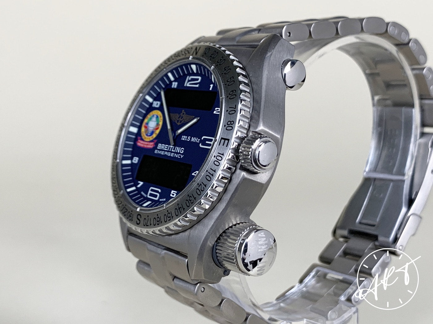 Breitling Emergency Blue Dial Titanium Quartz Orbiter 3 Military Watch E56321 BP