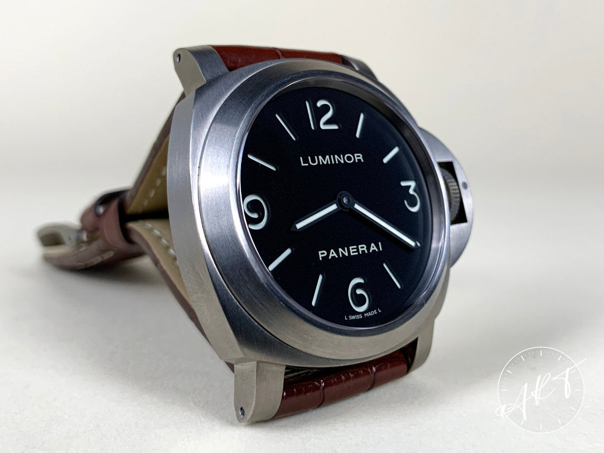 2013 Panerai PAM 176 Luminor Base Black Dial Titanio Diver Watch PAM00176 BP