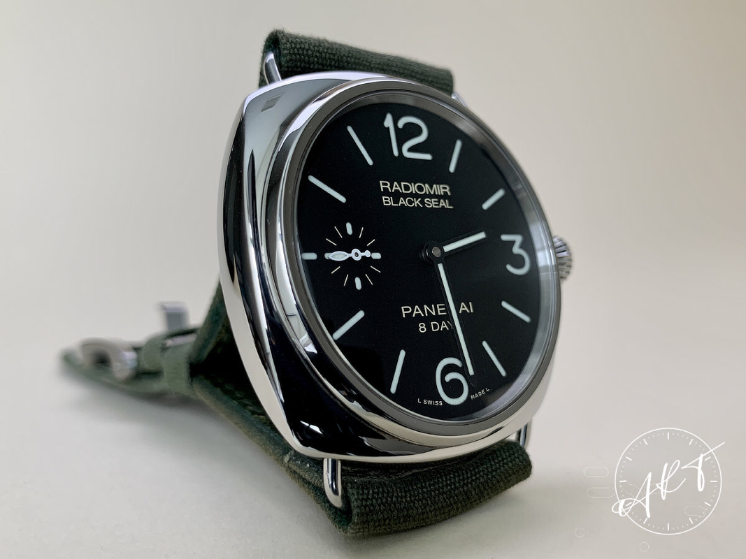 2015 Panerai PAM 609 Radiomir Black Seal 8 Days Black Dial SS Watch PAM00609