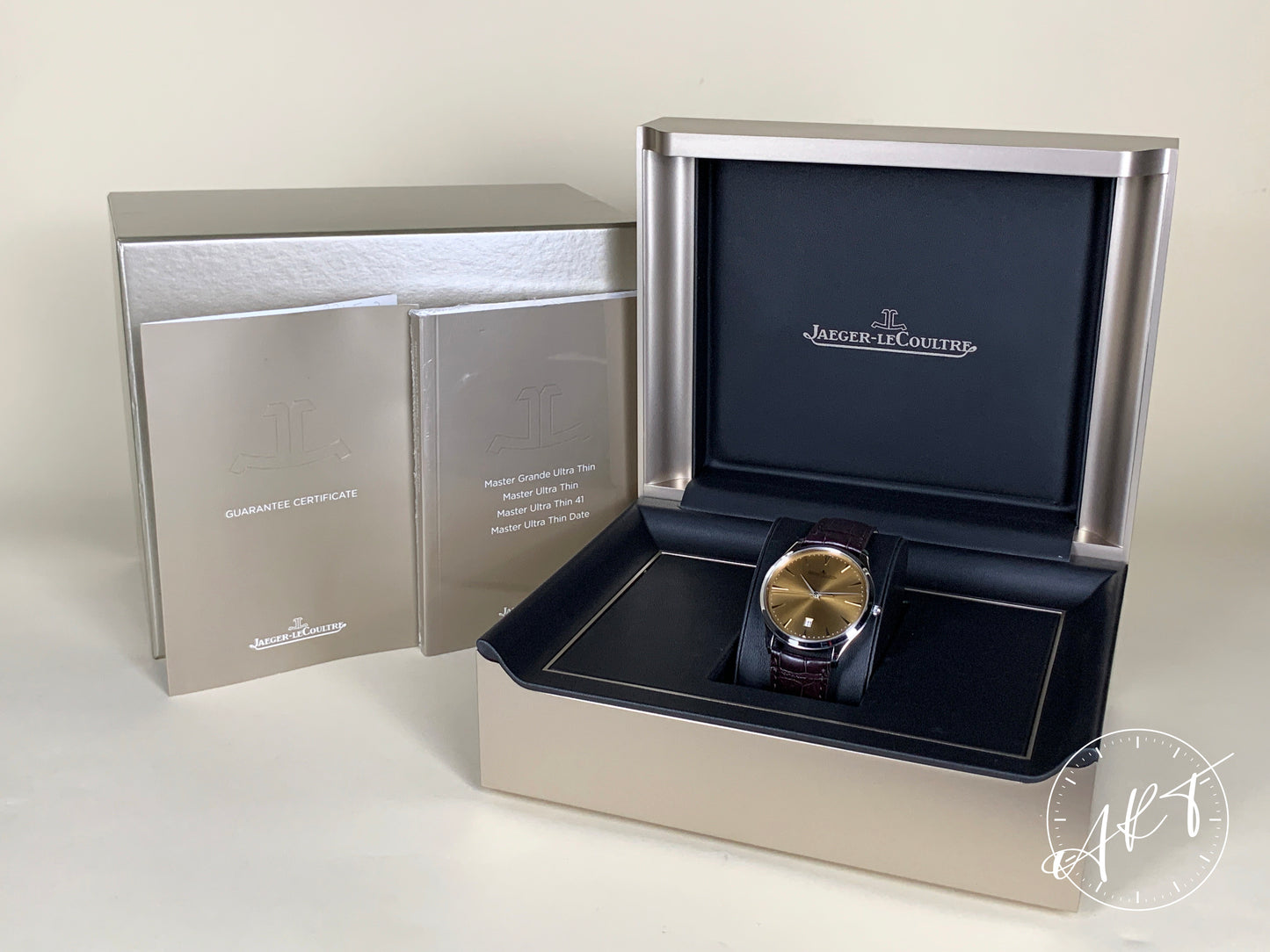 NEW Jaeger-LeCoultre Master Ultra-Thin Champagne Dial SS Auto Watch Q1288430 BP