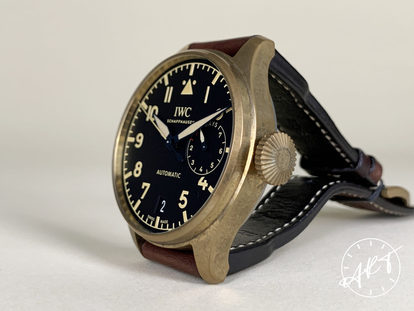 IWC Big Pilot Heritage Bronze Black Dial Bronze Bronze 1500 Pcs Ltd Watch IW501005 BP