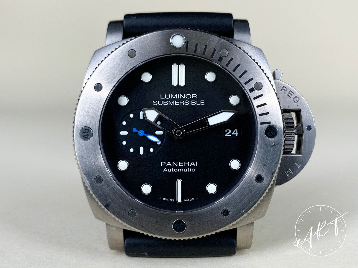 Panerai PAM 1305 Luminor Submersible 3 Days Titanium Diver Watch PAM01305 BP