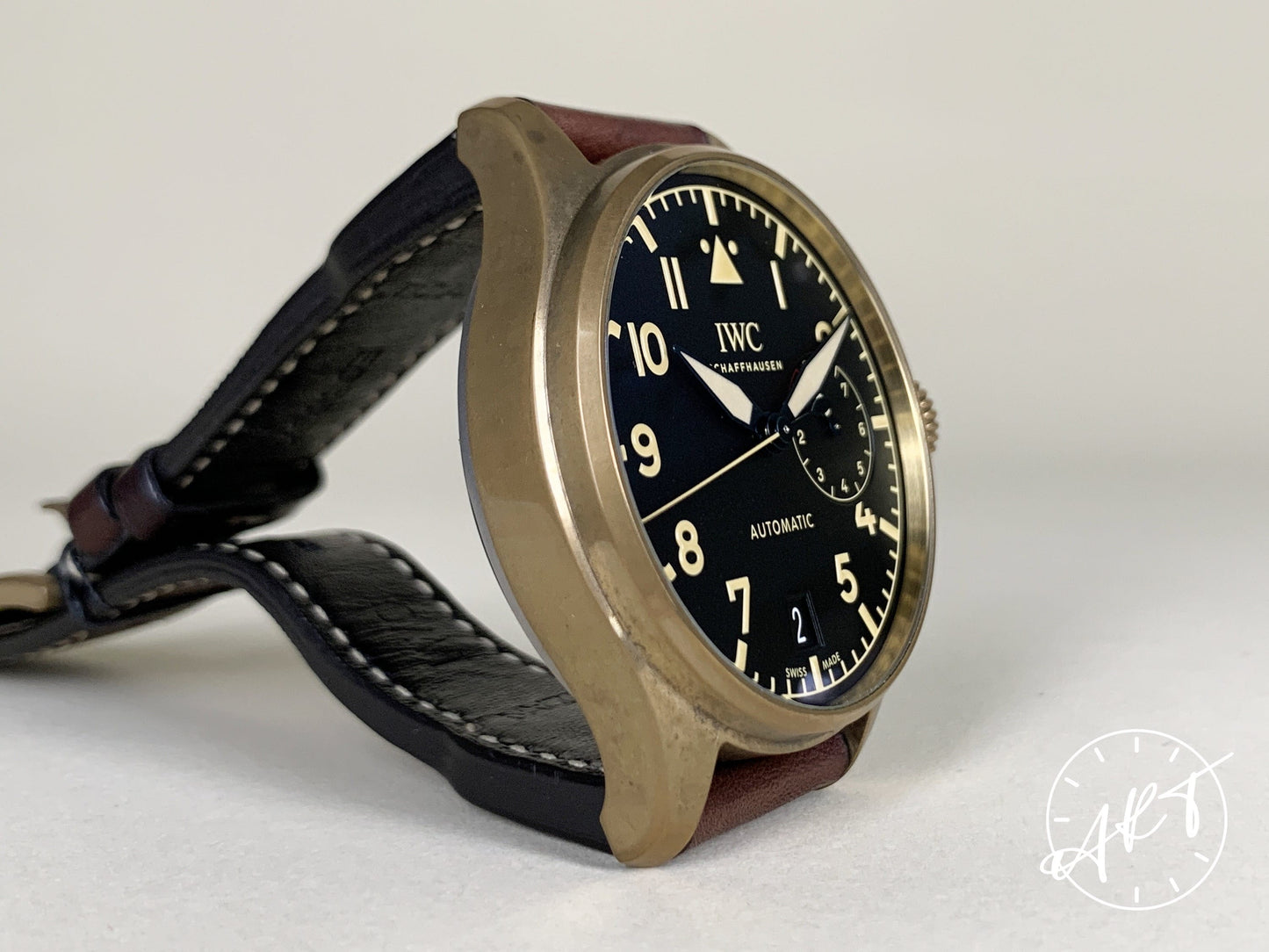 IWC Big Pilot Heritage Bronze Black Dial Bronze Bronze 1500 Pcs Ltd Watch IW501005 BP