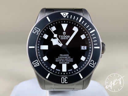 Tudor Pelagos Black Dial Titanium Automatic Diver Watch 25600TN in FULL SET