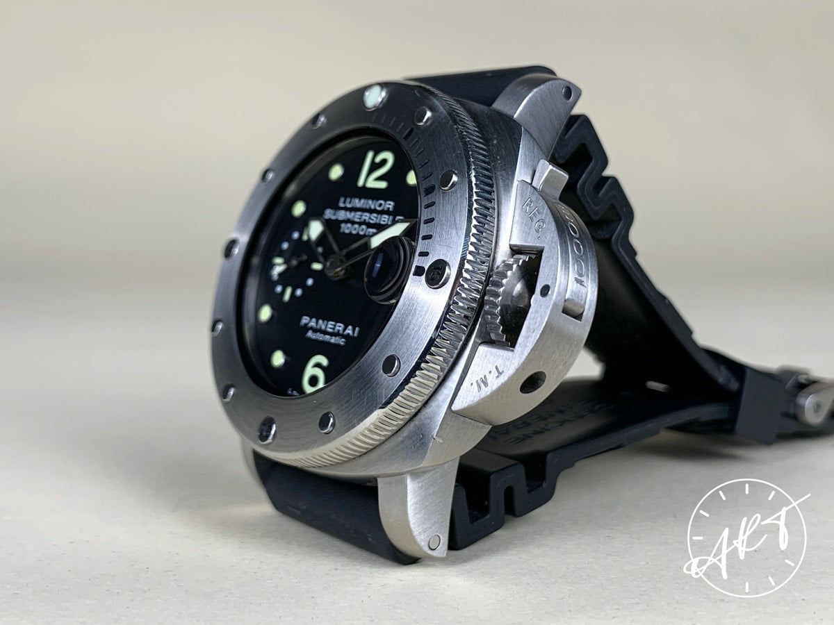 Panerai PAM 243 Luminor Submersible 1950 Black Dial SS Diver Watch PAM00243 BP