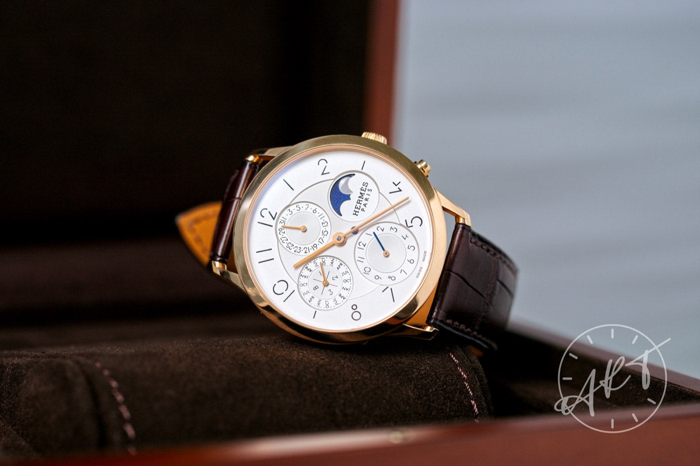 Hermès Slim D'Hermès Perpetual Calendar GMT White Dial 18K RG Watch BP