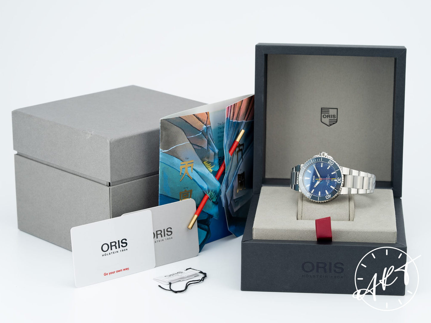 NEW Oris Aquis Date 41.5 Blue Dial SS Auto Sun Wukong Ltd Ed Diver Watch w/ B&P