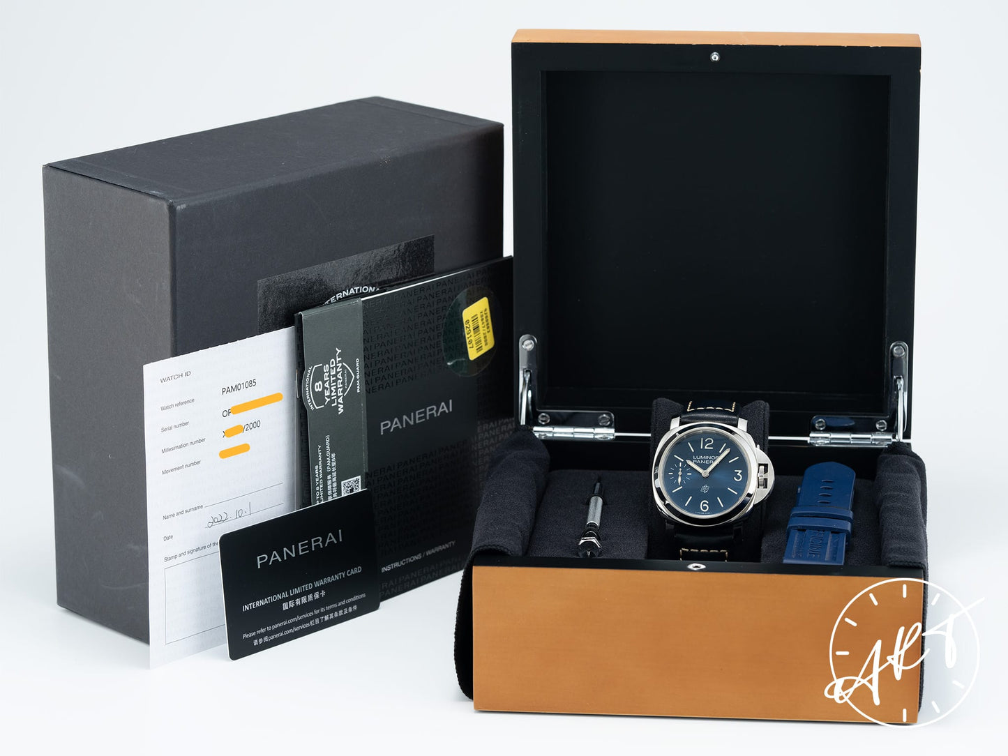 Panerai PAM 1085 Luminor Marina Logo Blu Mare Blue Dial SS Watch PAM01085 BP